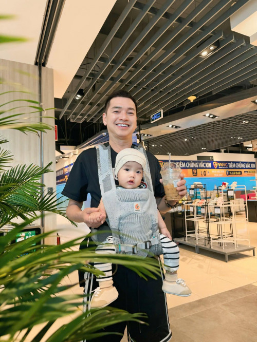 Con trai của Quang Minh