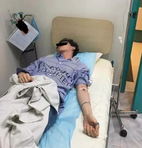 Nam sinh viên 19 tuổi mắc bệnh tiểu đường