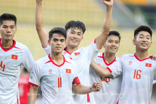 U23 Việt Nam chiến thắng 3-0 trước U23 Lào.