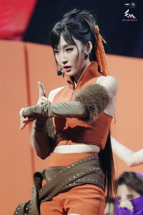 Cú twist Livestage 4