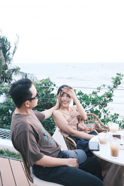 Huỳnh Khánh Vy và Phan Mạnh Quỳnh