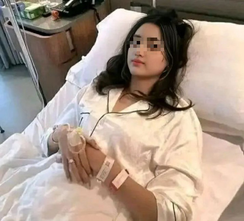 Cô gái 25 tuổi đã mẫn kinh, đến bệnh viện mổ hay tử cung và bụng trướng bị thủng này "xâm chiếm"- Ảnh 1.