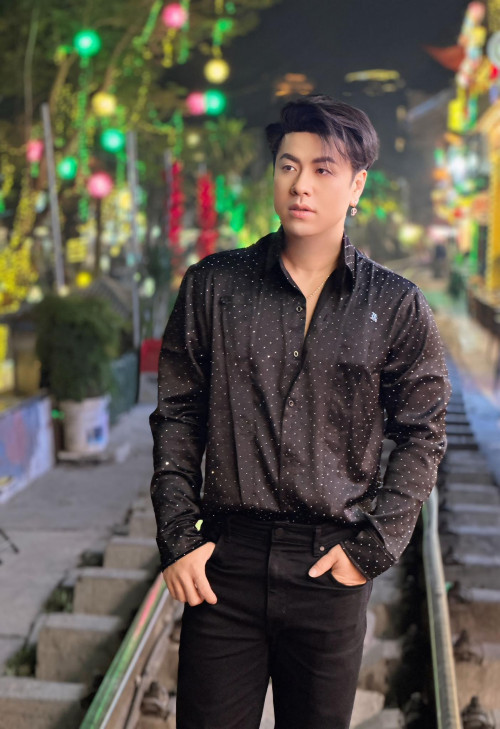 Akira Phan