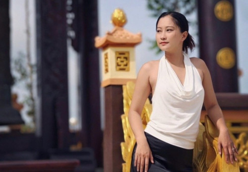 Cặp đôi đi du lịch