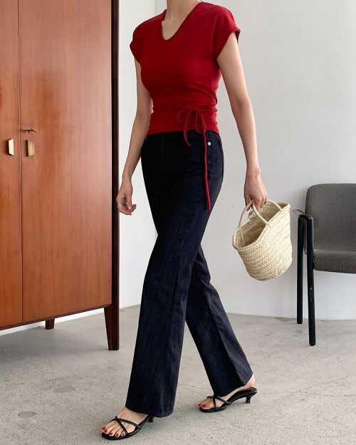Quần jeans đen