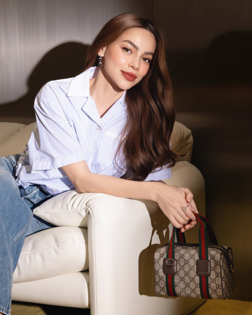 Hồ Ngọc Hà nổi bật trong showbiz Việt