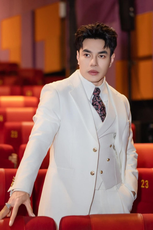 Lê Dương Bảo Lâm
