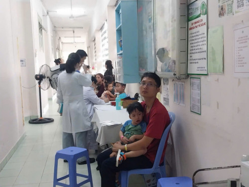 Ca sốt xuất huyết nặng tăng mạnh