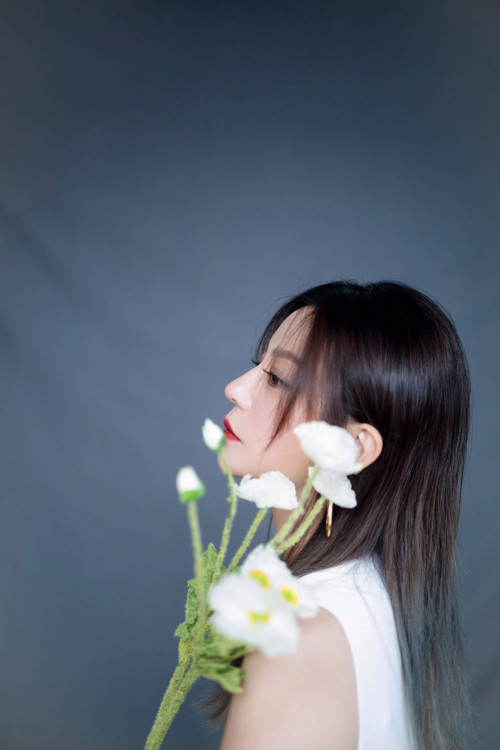 Scandal trong sự nghiệp của Triệu Vy