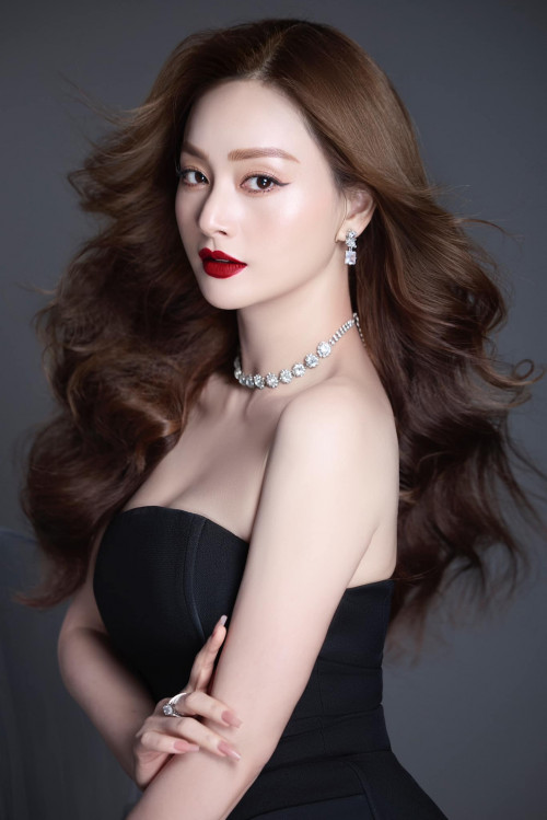 Lan Phương chia sẻ về cuộc sống sau ly hôn