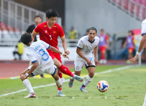 U23 Việt Nam xuất sắc giành vé vào chung kết U23 Đông Nam Á 2025- Ảnh 3.