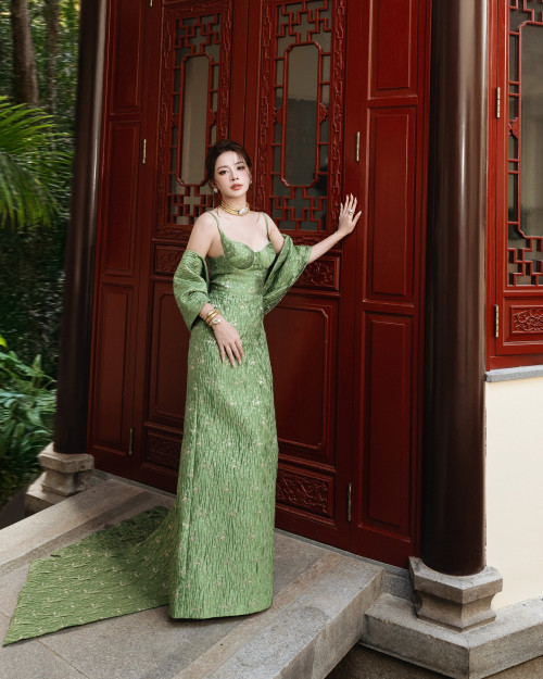 Chi Pu tại sự kiện quốc tế