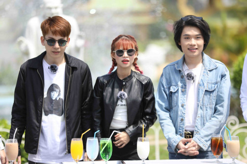 Quang Trung trong vai trò cast chính Running Man Vietnam