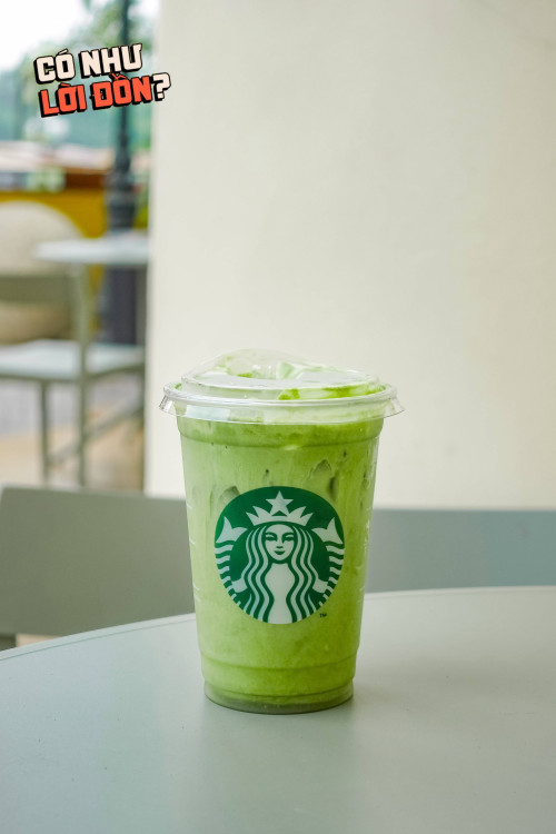 Món Pure Matcha with Coconut Water