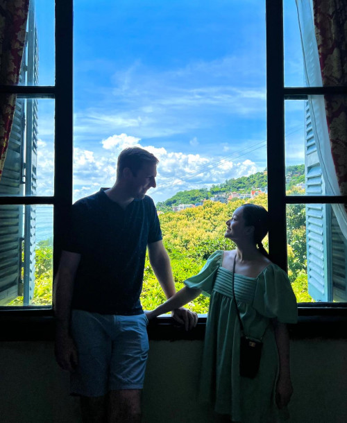 Lan Phương và chồng