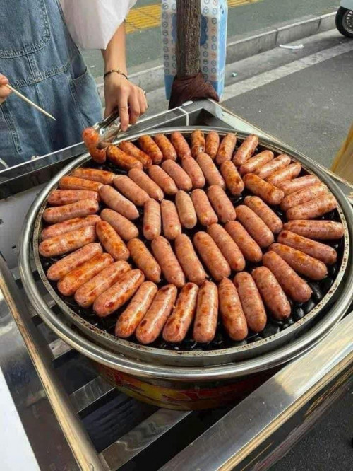 Thịt chế biến sẵn