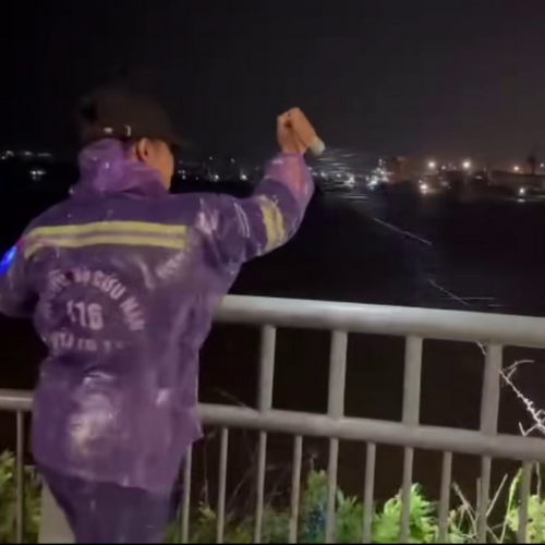 Hành trình tìm kiếm nạn nhân vụ chìm tàu trên Vịnh Hà Long- Ảnh 2.